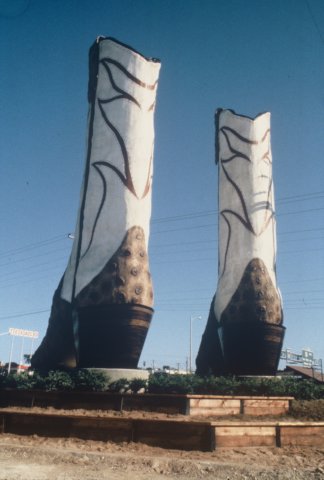 boots2.jpg